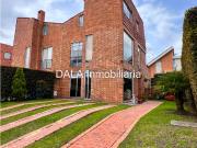 SE VENDE CASA EN CAJICA, SETOR CALAHORRA, INMOBILIARIAS...