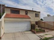 SE VENDE CASA EN. CALIFORNIA, QUINTAS DEL SOL, CAMPESTRE...