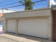 SE VENDE CASA EN CALLE CUITLÁHUAC COLONIA LAS ÁGUILAS 2°...