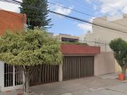 SE VENDE CASA EN CALLE JULIO BETANCOURT COLONIA LAS...