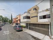 SE VENDE CASA EN CALLE SUR 107 #1128 AERONAUTICA MILITAR...