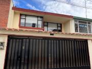 SE VENDE CASA EN CAPELLANIA /FONTIBON