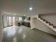 Se vende casa en Capital Sur, vive con calidad de vida