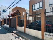 SE VENDE CASA EN COTA