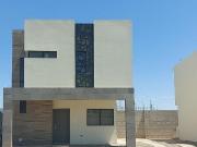 Se vende casa en Coto Sur Residencial