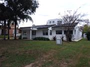 SE VENDE CASA EN COUNTRY SAN ISIDRO, VILLA ALLENDE, 4...