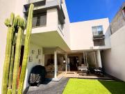 SE VENDE CASA EN CUMBRES DEL LAGO, JURIQUILLA