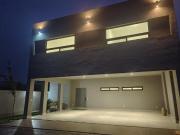Se vende casa en El Barrial, Santiago, Nuevo León