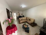 Se vende casa en el barrio El Jardín