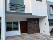 SE VENDE CASA EN EL ORIGEN