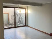 Se vende casa en el tranquilo sector de Recreo