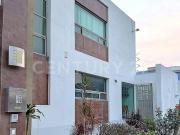 Se vende casa Escobedo, privada residencial Villas de...