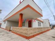 Se Vende Casa En Esquina Punta Hermosa