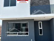 SE VENDE CASA EN FRACC ALEJANDRINAS CON HABITACIÓN EN...