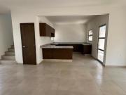 Se vende casa en fraccionamiento con seguridad en boca...