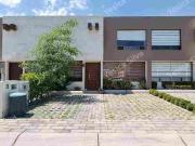 SE VENDE CASA EN LOMAS VIRREYES, CALIMAYA, ESTADO DE...