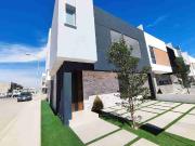 SE VENDE CASA EN GEMA AMBAR
