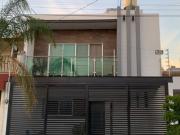 Se vende casa en Jardines de Santa Isabel, Guadalajara Jal