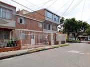 VENTA DE CASA EN KENNEDY CENTRAL