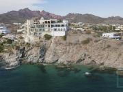 SE VENDE CASA EN KINO BAY ESTATES CON VISTA AL MAR