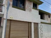 Se Vende Casa en la Colonia Moderna con uso comercial y...
