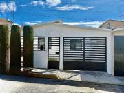 Se vende casa en la entrada de providencia