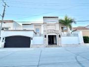 SE VENDE CASA EN LA PALOMA RESIDENCIAL
