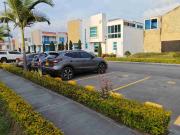 Se vende casa en la pampa conjunto cerrado