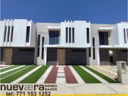 Se vende casa en la privada Altavista, paseo de las...