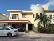 SE VENDE CASA EN LAGOS DEL SOL EN CANCUN
