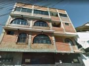 SE VENDE CASA EN LLAMA 56 PEDREGAL