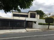 SE VENDE CASA EN LOMAS DE CHULAVISTA