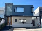 SE VENDE CASA EN LOMAS DE JURIQUILLA URALES