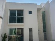 SE VENDE CASA EN LOMAS DEL REFUGIO, LEON, GTO