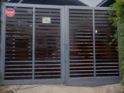 SE VENDE CASA EN LOS PERALES