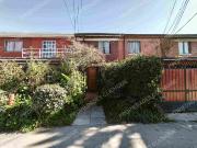 SE VENDE CASA EN MAIPU 2D 1B