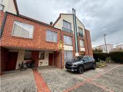 SE VENDE CASA EN MIRANDELA