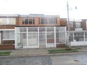 SE VENDE CASA EN MODELIA AC