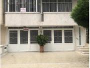 SE VENDE CASA EN PRADOS DE LIMONAR INDEPENDIENTE DE TRES...