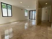 SE VENDE CASA EN PRIVADA