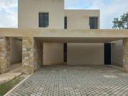 SE VENDE CASA EN GOLF CLUB PROVINCIA MERIDA YUCATAN