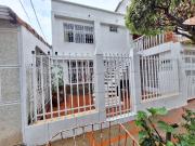SE VENDE CASA EN PROVENZA