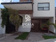 SE VENDE CASA EN PUNTARENA