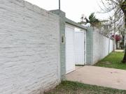 SE VENDE CASA EN RECONQUISTA