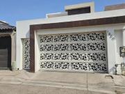 SE VENDE CASA EN RESIDENCIAL GRAN VENECIA