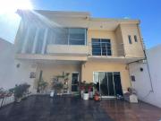 SE VENDE CASA EN RESIDNECIAL MILPILLAS