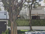 Se vende casa en Roma