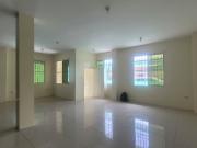 SE VENDE CASA EN SUROESTE DE GUAYAQUIL CALLE VENEZUELA