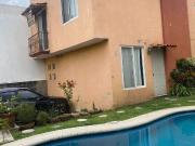 SE VENDE CASA EN TULIPANES