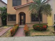 SE VENDE CASA EN URB. CIUDAD CELESTE MARINA, SAMBORONDON